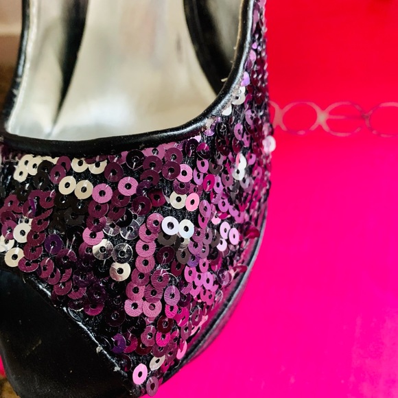Shoedazzle Saga purple heels - Picture 3 of 3